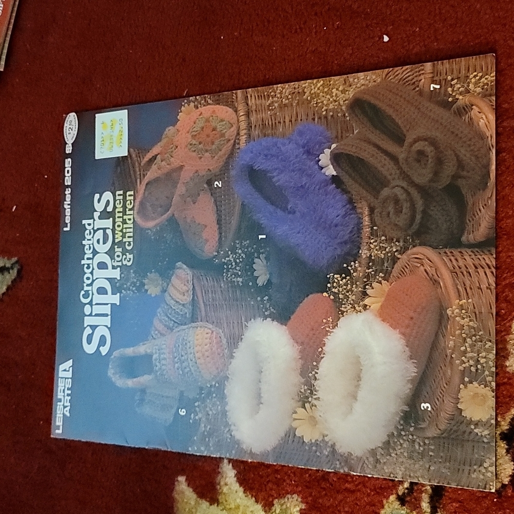 Vintage Crocheted Slippers Leisure Arts Leaflet 205